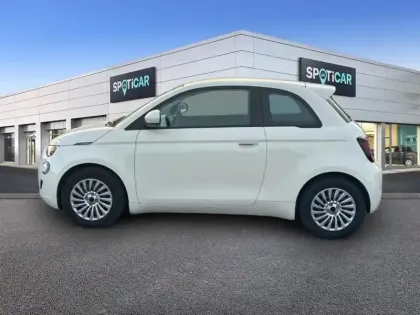 Photo 18 Fiat 500  e 95ch MY23 BERLINE 23.8 KWH