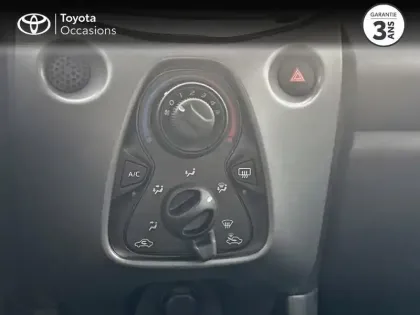 Photo 13 Toyota Aygo  1.0 VVT-i 72ch x-play 5p MY20