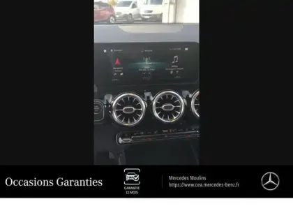 Photo 12 Mercedes GLA  250 e 160+102ch Progressive Line 8G-DCT