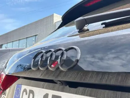 Photo 8 Audi Q3  45 TFSI e 245ch S line S tronic 6