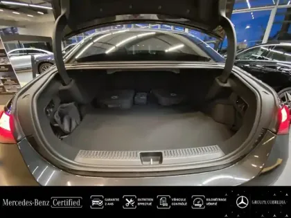 Photo 11 Mercedes Classe E  300 e Hybrid EQ 204+129ch AMG Line+ 9G-Tronic