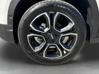 Photo 9 Jeep Avenger  1.2 Turbo T3 100ch Summit