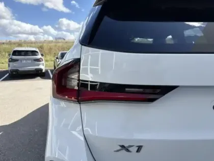 Photo 11 BMW X1  sDrive20i 170ch M Sport