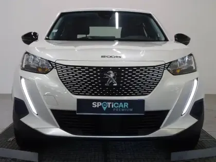 Photo 5 Peugeot 2008  e- 136ch Style