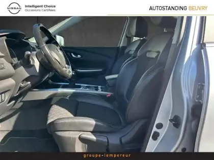 Photo 8 Renault Kadjar  1.7 Blue dCi 150ch Intens