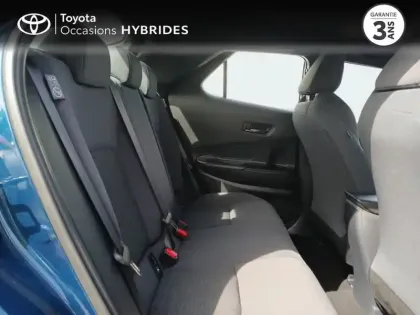 Photo 6 Toyota C-HR  1.8 Hybride 140ch Dynamic NG23
