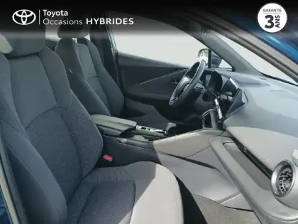 Photo 5 Toyota C-HR  1.8 Hybride 140ch Dynamic NG23