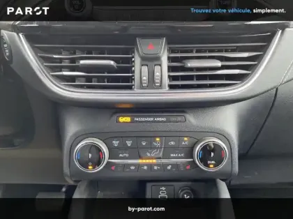 Photo 18 Ford Kuga 2.5 Duratec 225 ch PHEV Powershift Vignale