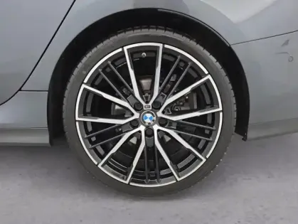 Photo 34 BMW Serie 2 218dA 150ch M Sport BVA8 Suréquipée