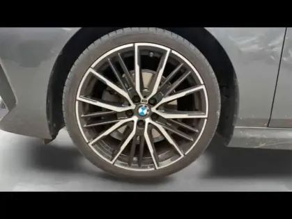 Photo 14 BMW Serie 2 218dA 150ch M Sport BVA8 Suréquipée