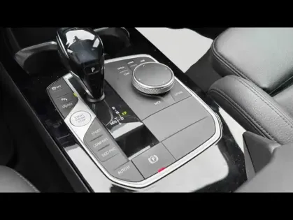 Photo 11 BMW Serie 2 218dA 150ch M Sport BVA8 Suréquipée