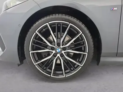 Photo 33 BMW Serie 2 218dA 150ch M Sport BVA8 Suréquipée