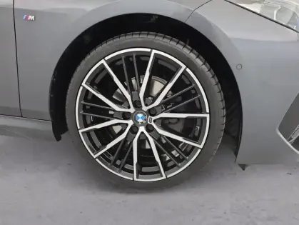 Photo 35 BMW Serie 2 218dA 150ch M Sport BVA8 Suréquipée
