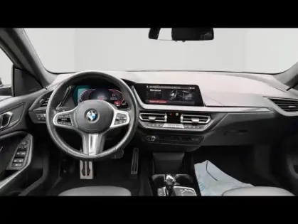 Photo 8 BMW Serie 2 218dA 150ch M Sport BVA8 Suréquipée