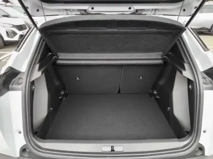 Photo 5 Peugeot 2008  Hybrid 110 ch e-DCS6