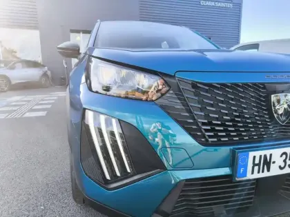 Photo 15 Peugeot 2008  Hybrid 110 ch e-DCS6