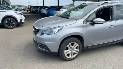 Photo 6 Peugeot 2008  1.2 PureTech 110ch S&S BVM5