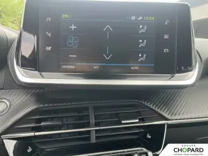 Photo 15 Peugeot 208  Electrique 50 kWh 136ch