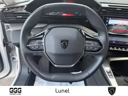 Photo 16 Peugeot 308  PureTech 130ch S&S BVM6