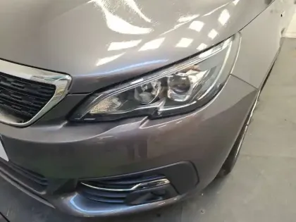 Photo 13 Peugeot 308  BlueHDi 100ch S&S BVM6