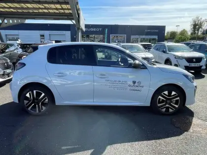 Photo 10 Peugeot 208  Hybrid 110 ch e-DCS6