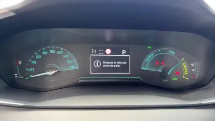 Photo 7 Peugeot 208  Electrique 50 kWh 136ch