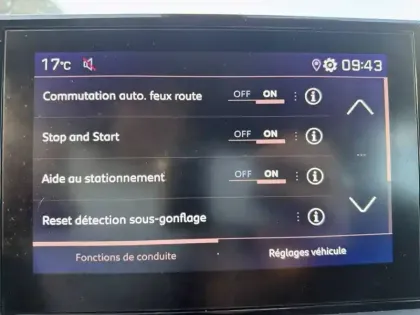 Photo 19 Peugeot Rifter  Standard BlueHDi 130 S&S BVM6 5pl