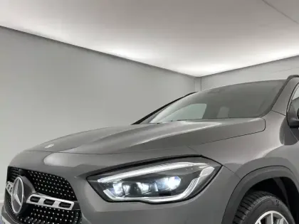 Photo 29 Mercedes GLA  250 e 8G-DCT