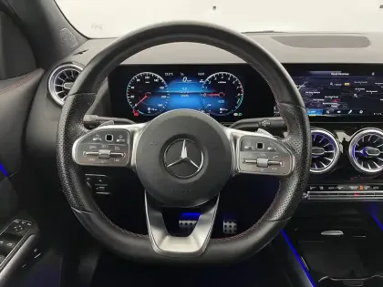 Photo 22 Mercedes GLA  250 e 8G-DCT
