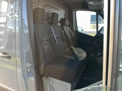Photo 8 Mercedes Sprinter  FGN 317 CDI 37 3.5T RWD