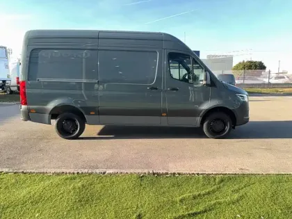 Photo 21 Mercedes Sprinter  FGN 317 CDI 37 3.5T RWD