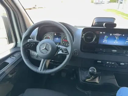 Photo 6 Mercedes Sprinter  FGN 317 CDI 37 3.5T RWD