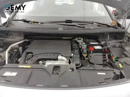 Photo 14 Peugeot 5008  PureTech 130ch S&S EAT8