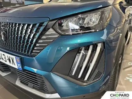 Photo 9 Peugeot 2008  Hybrid 110 ch e-DCS6
