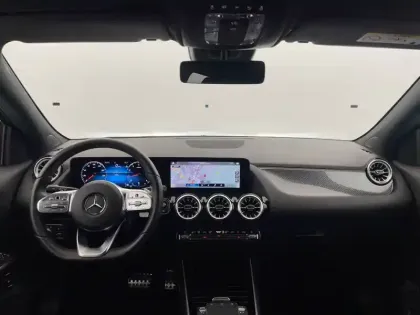 Photo 24 Mercedes GLA  200 7G-DCT