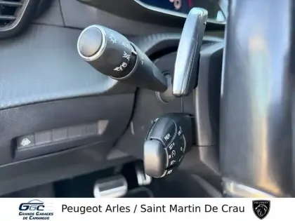 Photo 15 Peugeot 208  PureTech 100 S&S EAT8