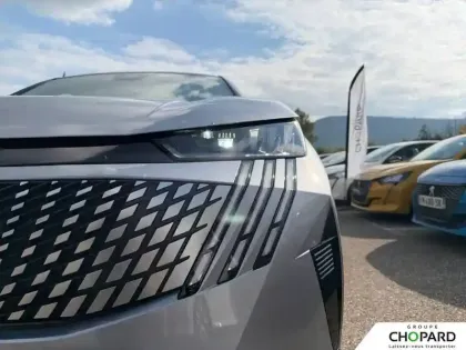 Photo 24 Peugeot 3008  Electrique 210 ch 73 kWh