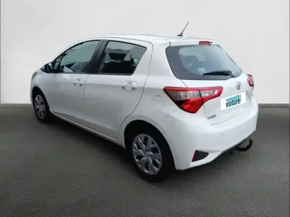 Photo 6 Toyota Yaris  Pro 70 VVT-i
