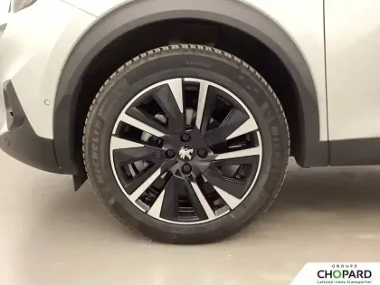 Photo 11 Peugeot 2008  PureTech 130 S&S EAT8