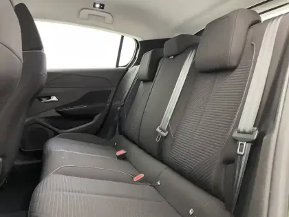 Photo 14 Peugeot 308  PureTech 110ch S&S BVM6