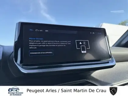 Photo 28 Peugeot 208  Hybrid 100 e-DCS6