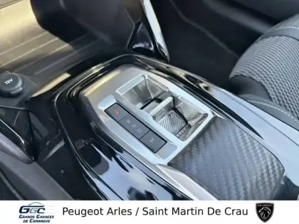 Photo 20 Peugeot 208  Hybrid 100 e-DCS6