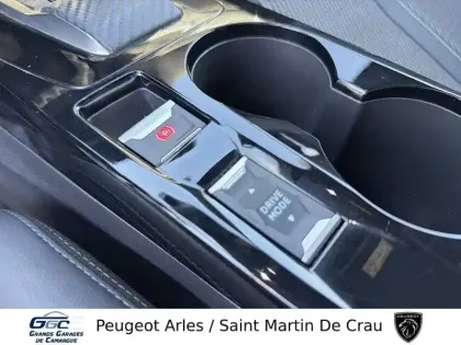 Photo 21 Peugeot 208  Hybrid 100 e-DCS6