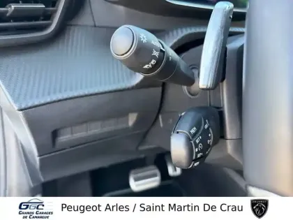 Photo 15 Peugeot 208  Hybrid 100 e-DCS6