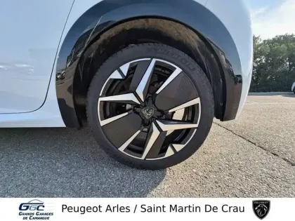 Photo 10 Peugeot 208  Hybrid 100 e-DCS6
