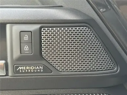 Photo 36 Land rover Defender 90 V8 P525 BVA8