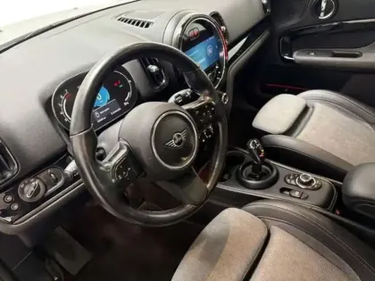 Photo 8 Mini Countryman MINI F60 LCI 136 ch BVA7 Cooper Essential