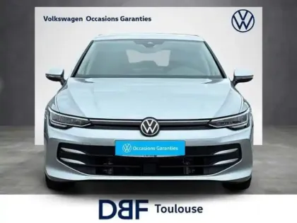 Photo 6 Volkswagen Golf 1.5 eHybrid 204 DSG6 VW Edition