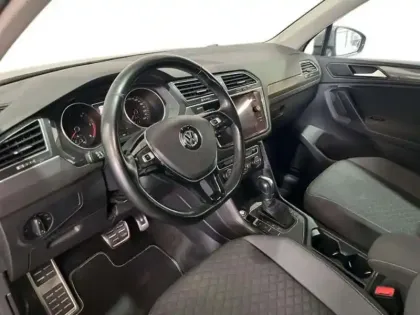 Photo 8 Volkswagen Tiguan 2.0 TDI 150 DSG7 Connect