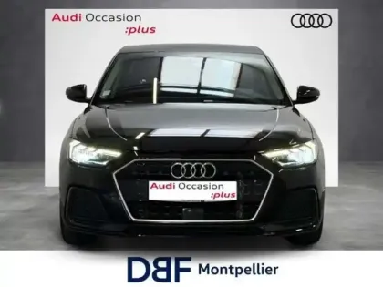 Photo 6 Audi A1 30 TFSI 110 ch S tronic 7 Design Luxe